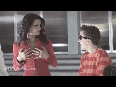 Transparent X-Ray Glasses for Body Scan | Funny Scene From Agent Cody Banks Movie