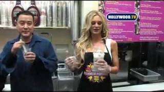 Sophie Turner Creates Her Shake At Millions Of Milkshakes