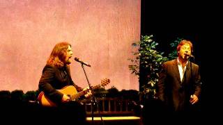 Perfect In Your Eyes (w. intro), Russell Crowe &amp; Alan Doyle, Indoor Garden Party 2, St. John&#39;s