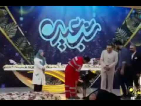 واکنش سگ زنده‌یابِ هلال‌احمر به تمارض علی مشهدی روی آنتن زنده