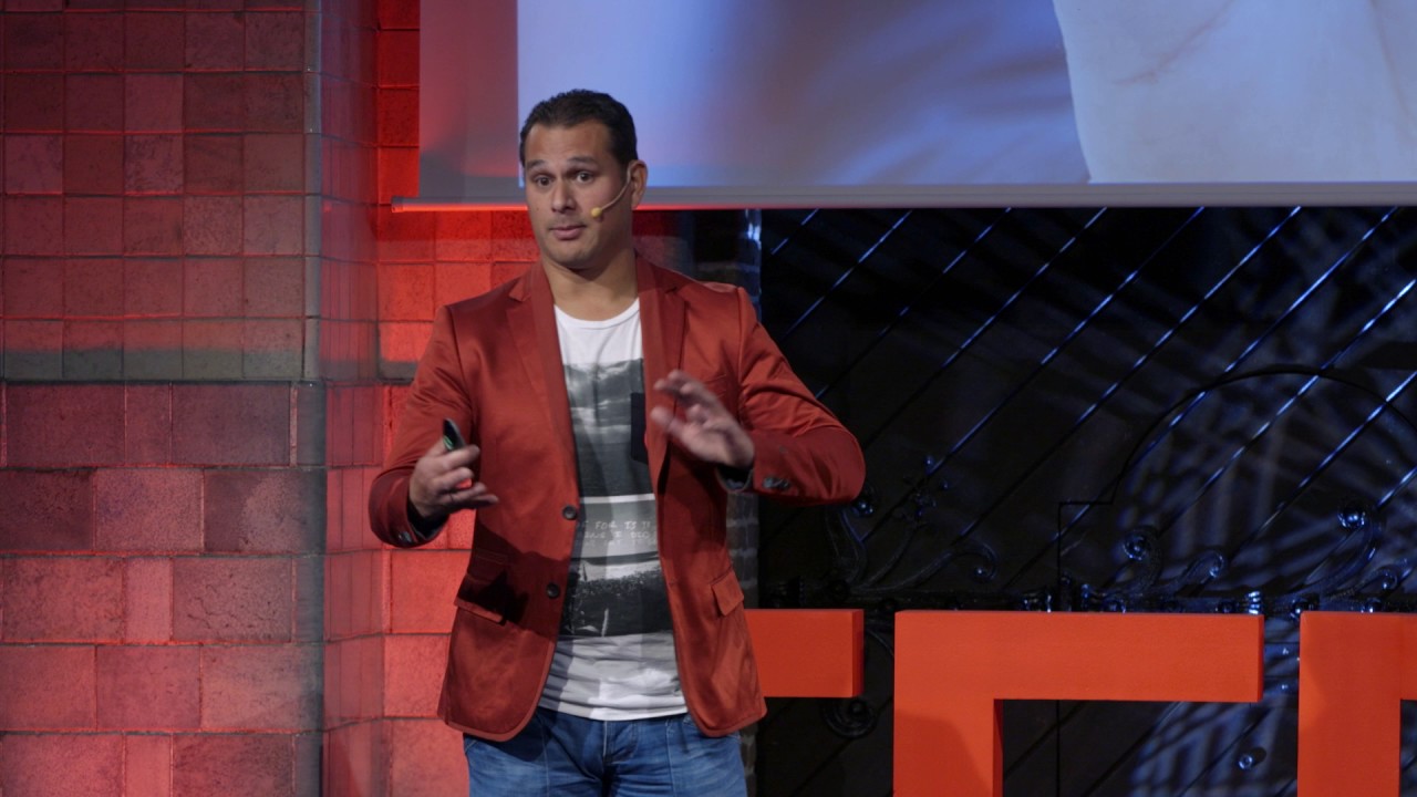 Erno Pickee - TEDx Nyenrode University 2016 - YouTube
