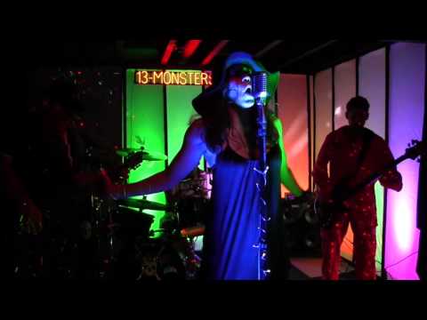 13-Monsters - Ditch (Live at Chicago Music Guide)