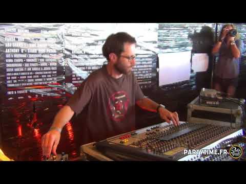 Weeding dub   DOUR2018