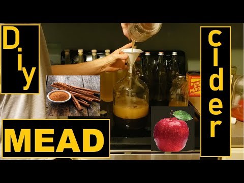 DIY Mead making. Apple Cinnamon Cider Mead. Cider yeast 12%
