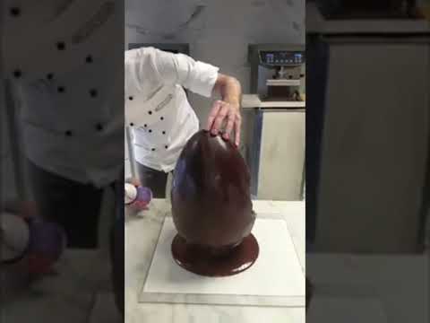 download lagu mp3 mp4 Cooling Spray For Chocolate Uk, download lagu Cooling Spray For Chocolate Uk gratis, unduh video klip Cooling Spray For Chocolate Uk