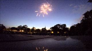 preview picture of video 'Westhampton Beach Country Club 4th of July fireworks 2013'