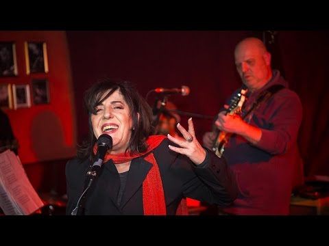 Diana Rexhepi & Schindlerova lista - Flash Branimira Štulića