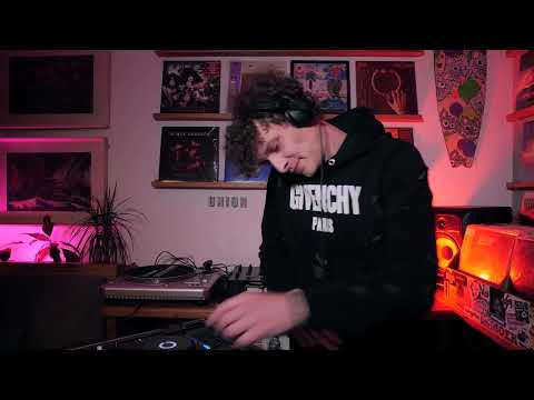 Union Radio w/ Rena #minimal #rominimal