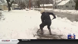 Appleton residents clean up following heavy snowfall