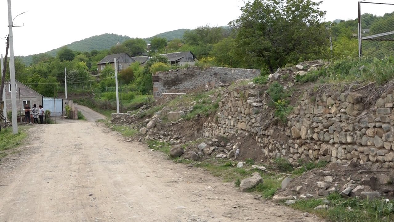 Կիրանցիների տները, որոնք Փաշինյանը նվիրում է Ալիեւին