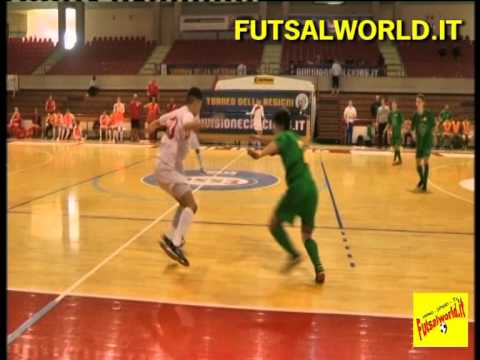 ... Tunnel . . . di Ibrahim Ghouati