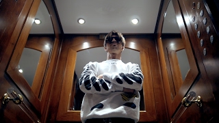 Andrea Damante - Next To You (Official Tour Video)