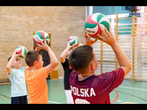 SPORTOWE WAKACJE W MIEŚCIE 2024 - SIATKÓWKA (UKS OLIMP OSTROŁĘKA)