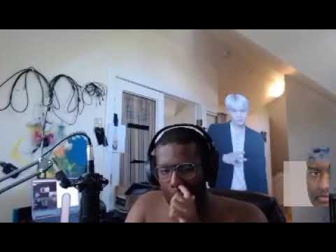 twomad eats a fucking booger