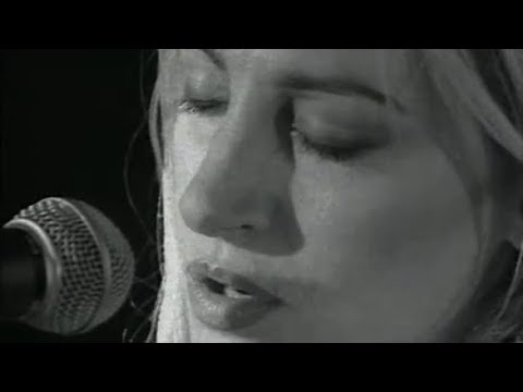 download lagu mp3 mp4 Mercedes Ferrer, download lagu Mercedes Ferrer gratis, unduh video klip Download Mercedes Ferrer Mp3 dan Mp4 Music Online Gratis