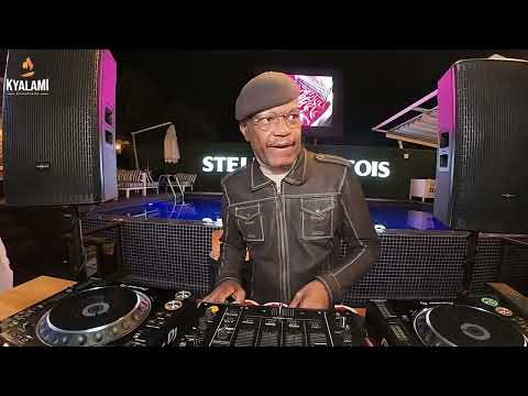 DELICIOUS SUNDAY WITH REGGIE PHILANDER