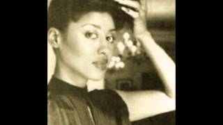 I refuse to be lonely- Phyllis Hyman (rare a cappella performance)