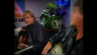 THE MOODY BLUES-WANT TO THE BE WITH YOU-ACOUSTIC VERSION - .14.1.89-PART.1
