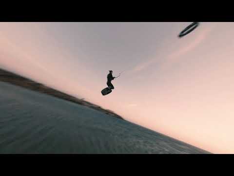 I GOT CHASED BY A DRONE / KITESURFING 40 KNOTS