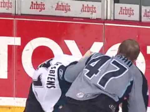 Hugh Jessiman vs Guillaume Desbiens