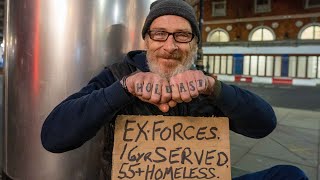 Video: Richard, London, 55-year old, ex-forces war veteren homeless - Invisible People