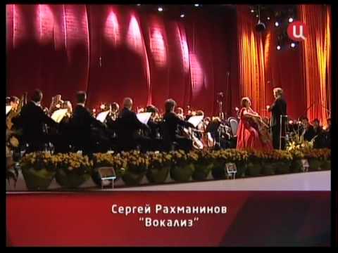 Cellist Nina Kotova:  Live from Red Square. Rachmaninov. Vocalise