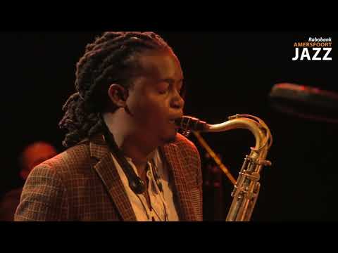 Linda Sikhakhane - Ibuzwa Kwabaphambili