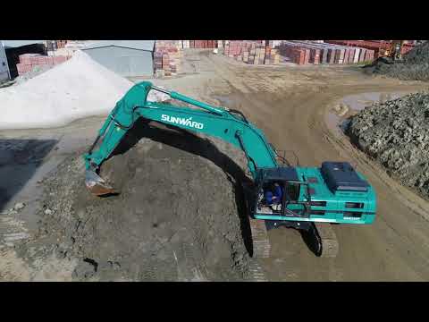 NEUMEIER-SUNWARD Maschinen bei Ziegelwerk Rozdilkeram SWE335F Kettenbagger, NP9.40 Radlader, NS2.5DH