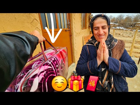 I Turned This Winter Into A Summer Paradise With An Incredible Gift