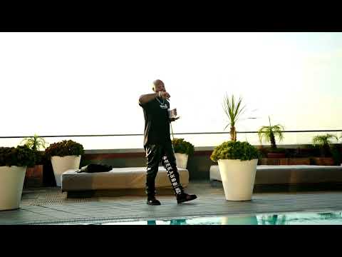 Deezlee - The man right chea (Official Video) produced by stevie b