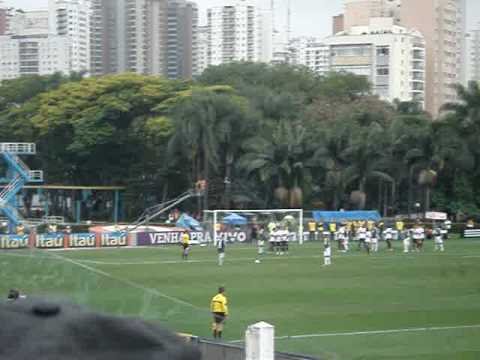 O gol que fez os palmeirenses irem à loucura!