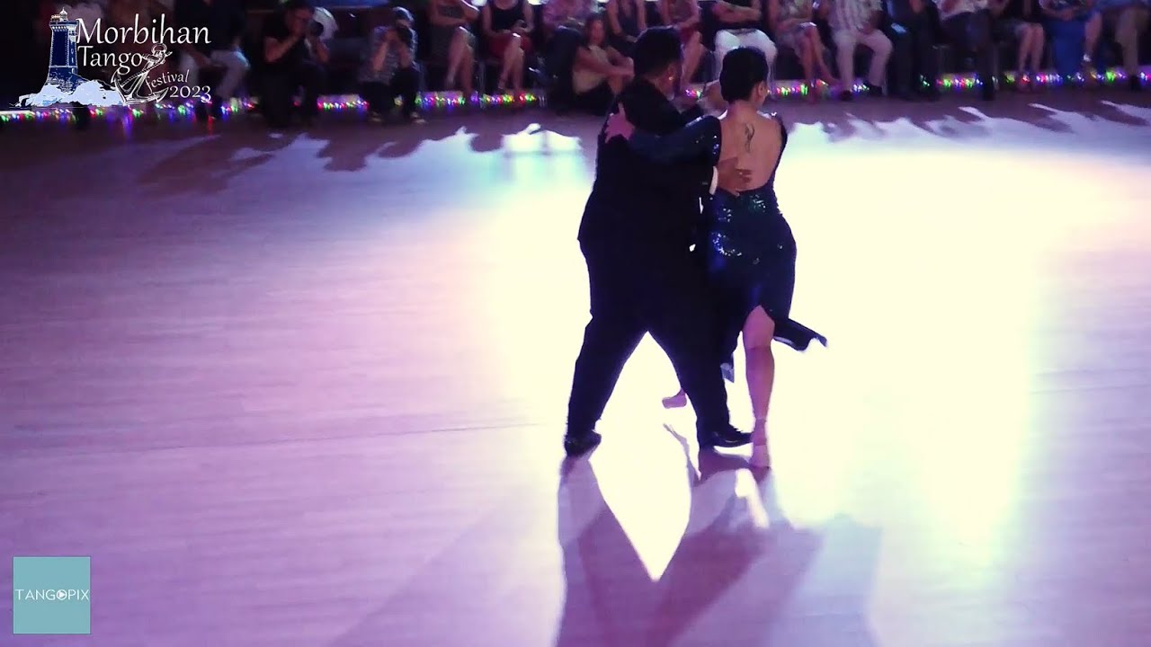 Video thumbnail for Cynthia Palacios & Sebastián Bolivar dance Los Indios Tacunau - Ilusión de mi vida