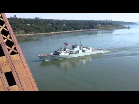 HMCS VILLE DE QUÉBEC FFH332