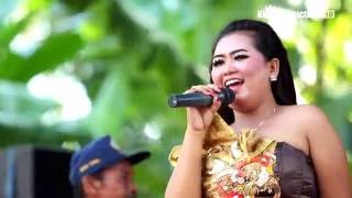 Download lagu Semanis Madu - Devi Manual - X-Treme Live Kepunduhan Kramat Tegal mp3 Download lagu Semanis Madu - Devi Manual - X-Treme Live Kepunduhan Kramat Tegal mp3