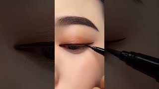 Download lagu Cara memakai eyeliner untuk pemula, tips memakai eyeliner untuk pemula mp3
