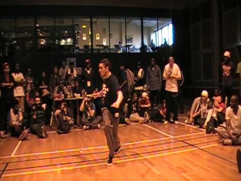 cyntia vs t flexx sous pression 2010.MPEG
