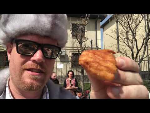 Making Kazakh BAURSAKS!