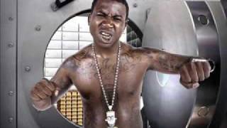 Black Eye Peas Ft Gucci Mane &amp; 50 Cent Let The Beat Rock