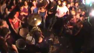 LIGHTNING BOLT - Two Towers . Live 2003