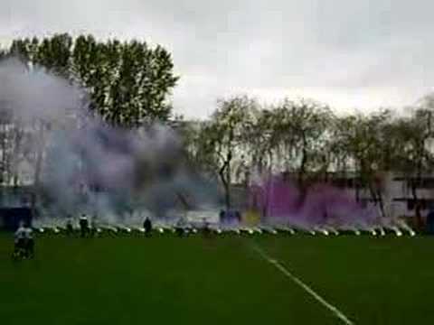 Czarni Kaźmierz ultras