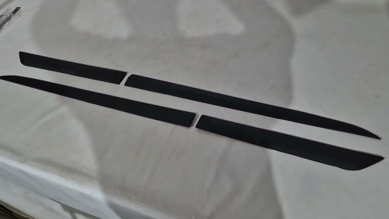 Универсальные молдинги дверей DPT (ABS) (4 шт) (черный матовый) Video 1