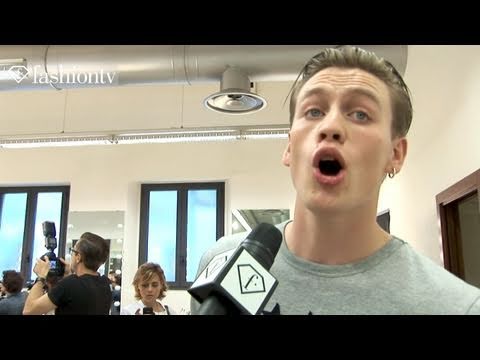 Frankie Morello Backstage ft LCMDF - Milan Men's Fashion Week Spring 2012 | FashionTV - FTV.com