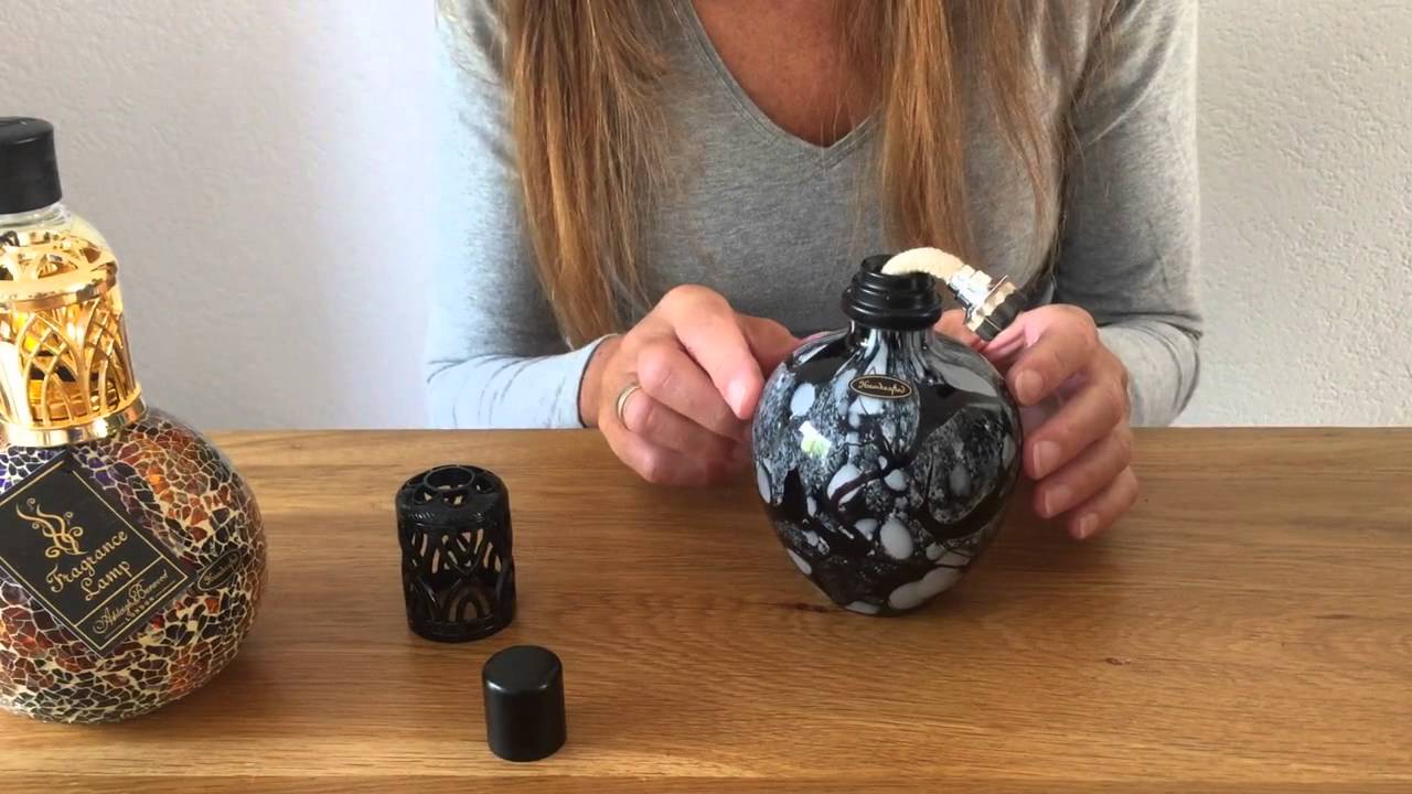 Ashleigh and Burwood Fragrance Lamp - Geurlamp