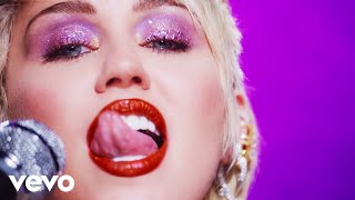 Musik-Video-Miniaturansicht zu Midnight Sky Songtext von Miley Cyrus