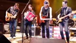 BoDeans Closer to Free