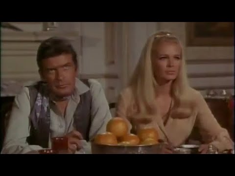 La Grande Vallata 1965-1968.                                    Notte  in una piccola Città 