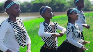 Download lagu Culture Spears- Mookodi official video mp3 Download lagu Culture Spears- Mookodi official video mp3