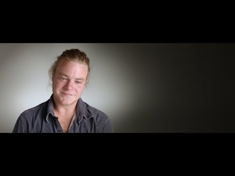 【閲覧注意】海外の衝撃的な自殺まとめ動画（グロあり） | 閲覧注意グロ動画・衝撃映像のソルカブ