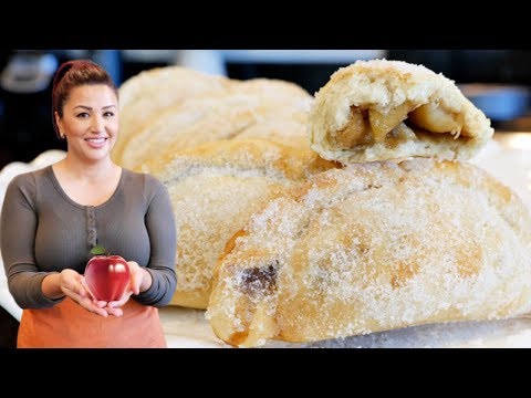 EMPANADAS DE MANZANA MEXICAN STYLE SWEET SOFT FLAKY APPLE TURNOVERS