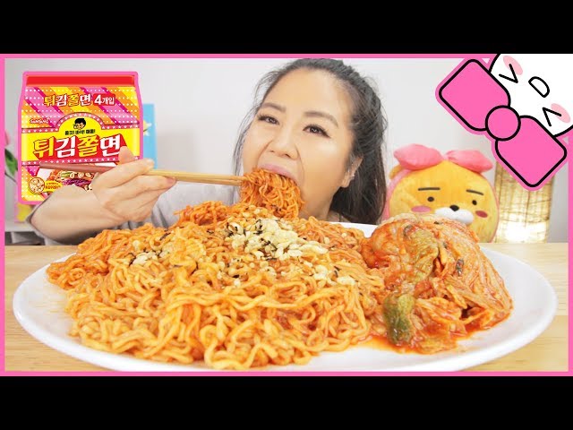 Video Pronunciation of Big bite in English Video Pronunciation of Big bite in English